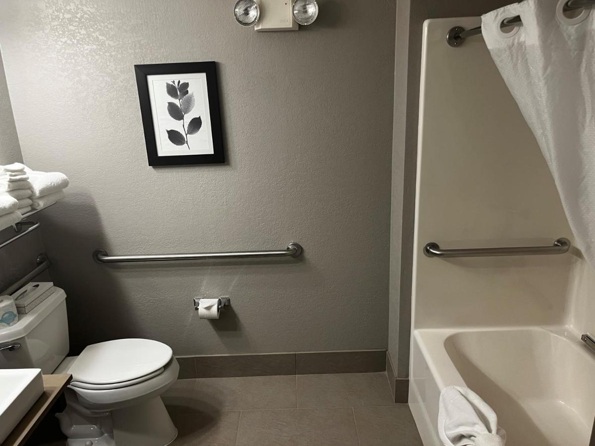 Country Inn & Suites By Radisson, Madison Southwest, Wi 피치버그 외부 사진