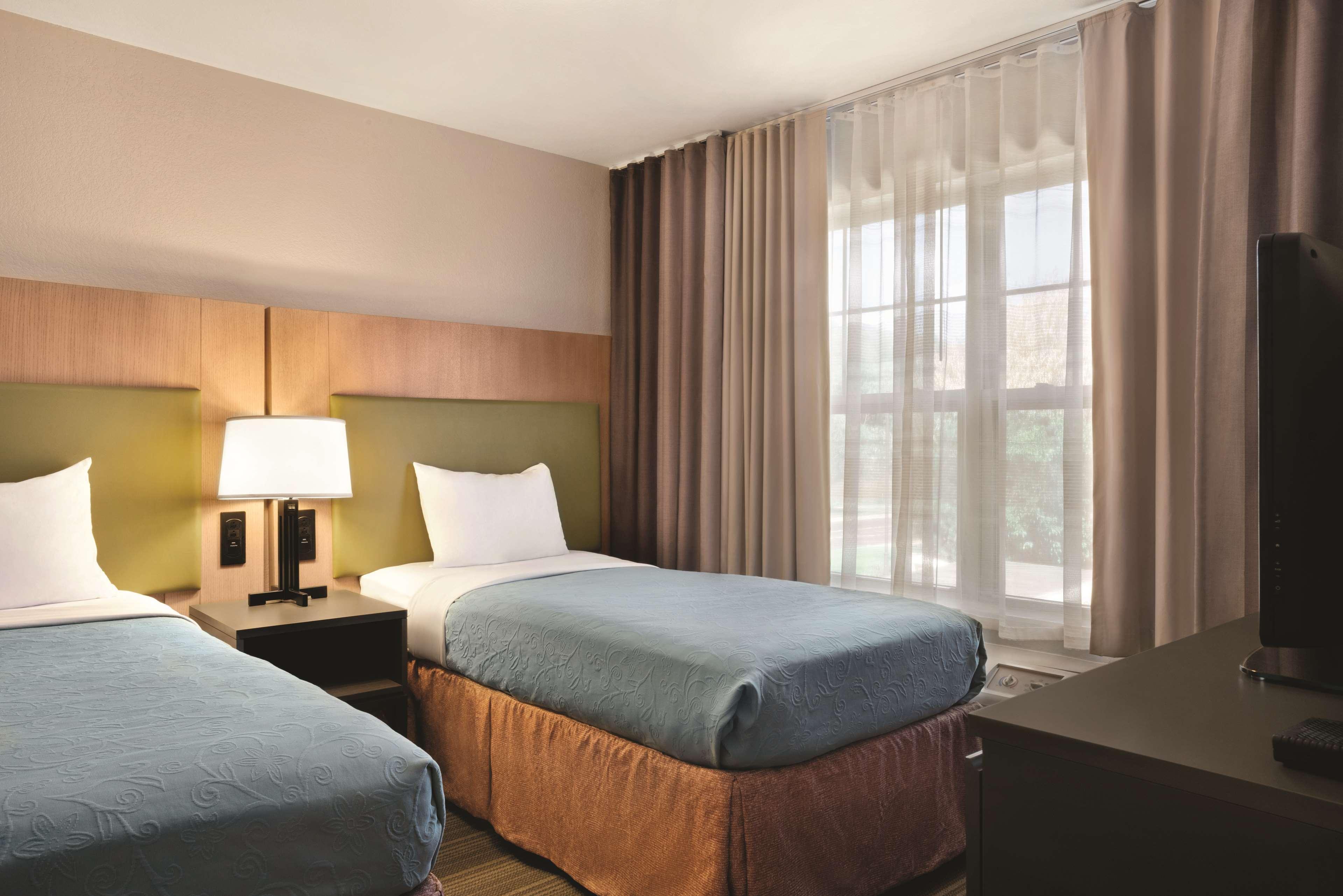 Country Inn & Suites By Radisson, Madison Southwest, Wi 피치버그 외부 사진