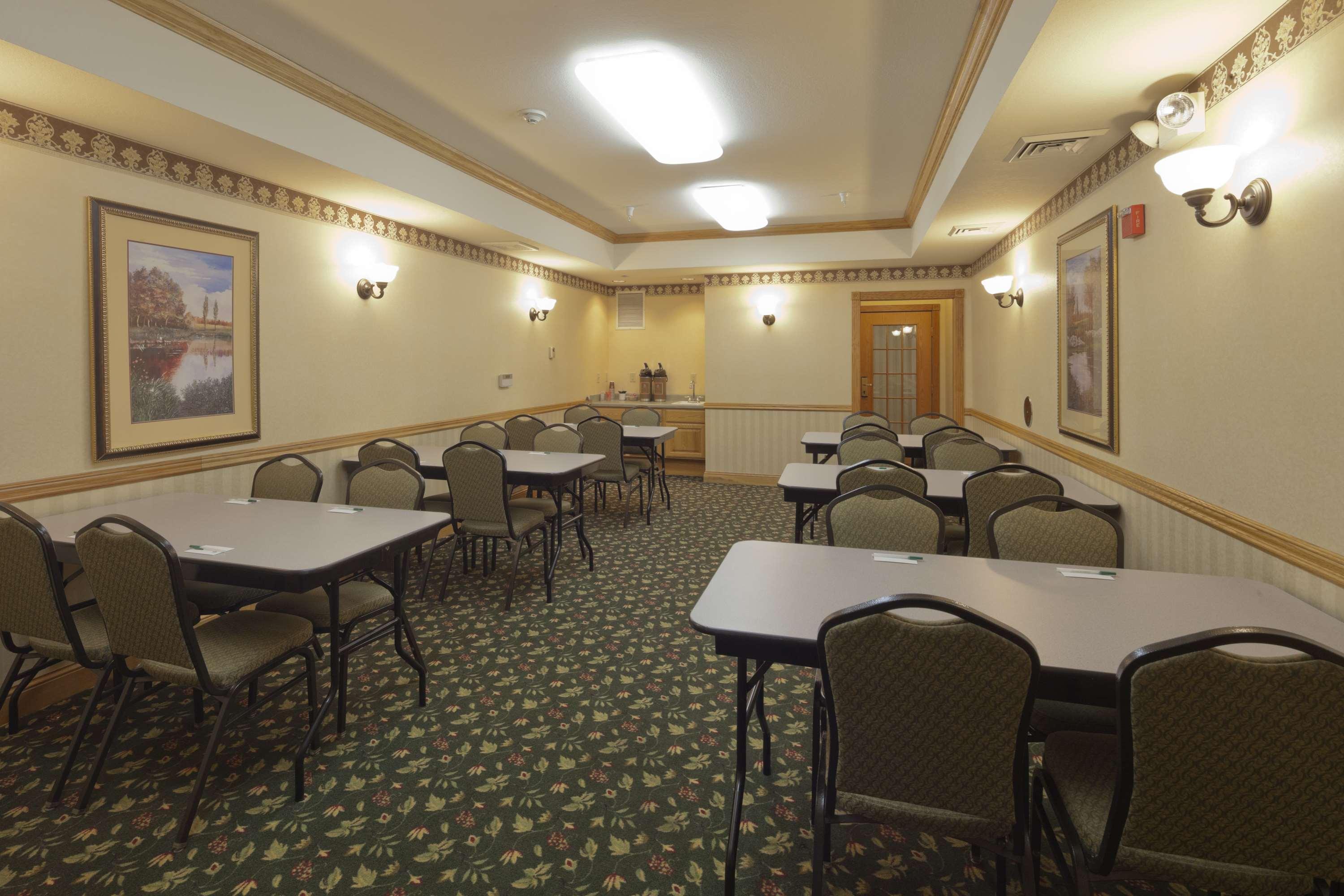 Country Inn & Suites By Radisson, Madison Southwest, Wi 피치버그 외부 사진