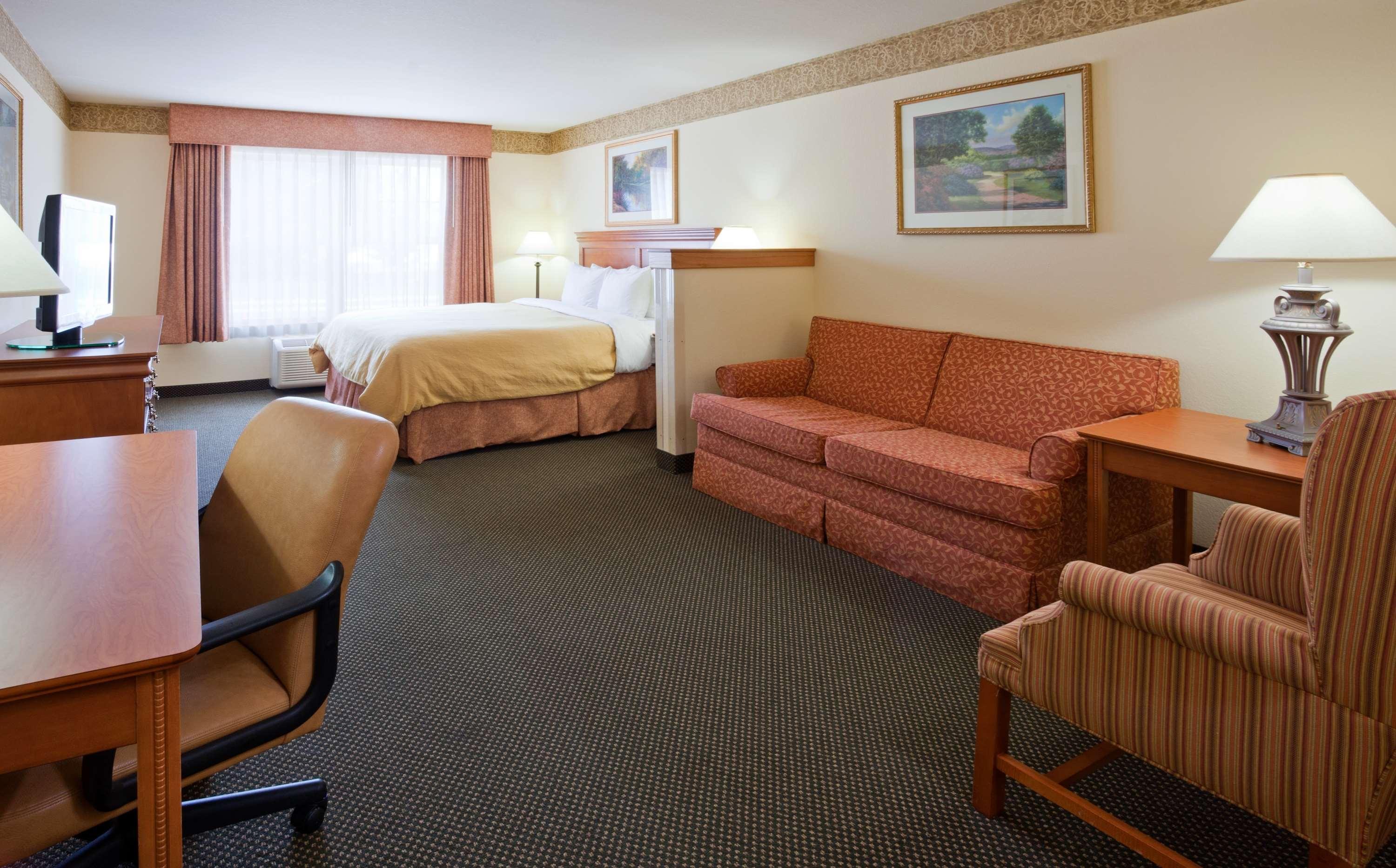 Country Inn & Suites By Radisson, Madison Southwest, Wi 피치버그 외부 사진